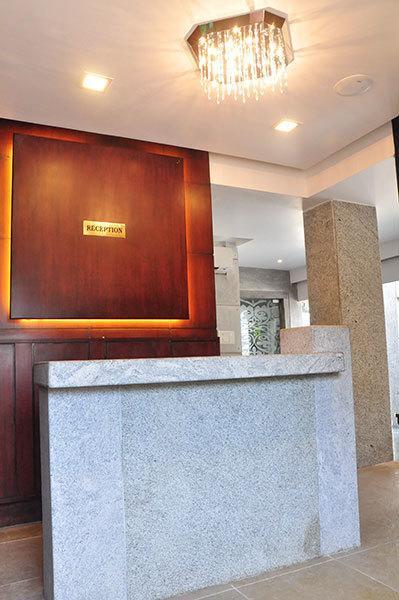 Rkn Hotel Pondicherry Bagian luar foto